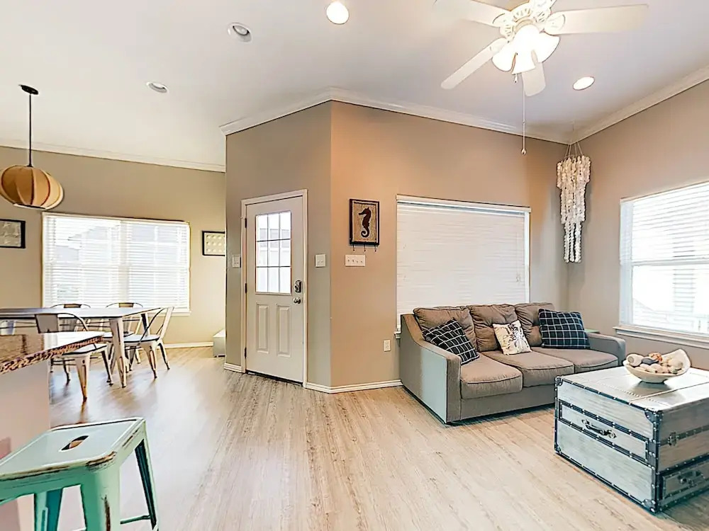 118 N Nautica House - 2 Br home by RedAwning