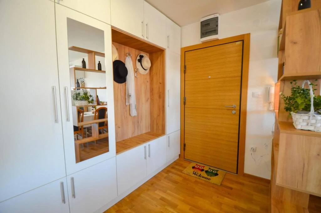 Shine24 - Spacious and bright apartment - NEW