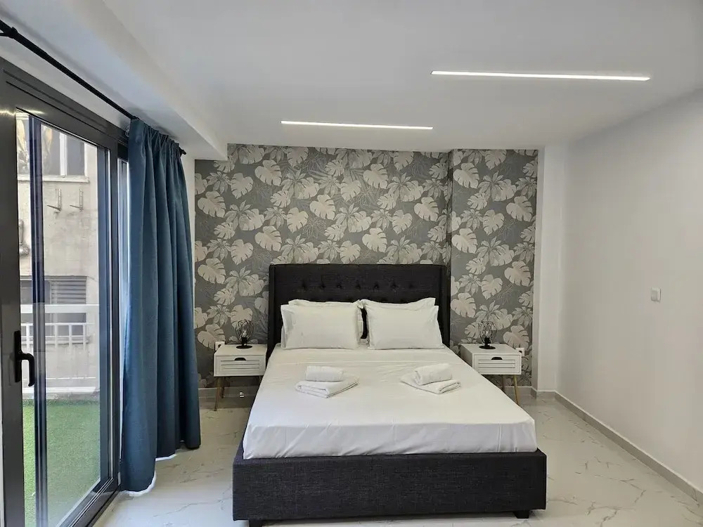 Nikis 20 Suites