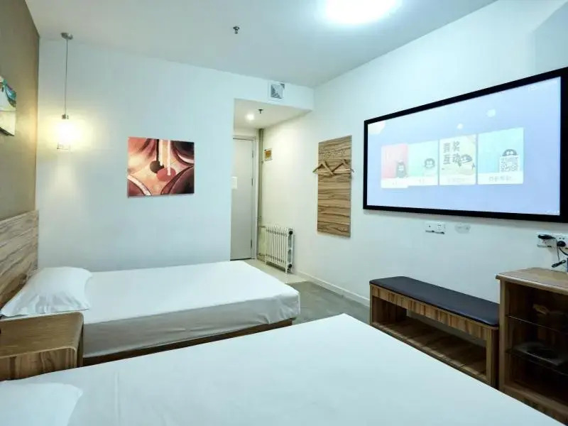 Shell Yantai Youth South Road Ludong University Hotel