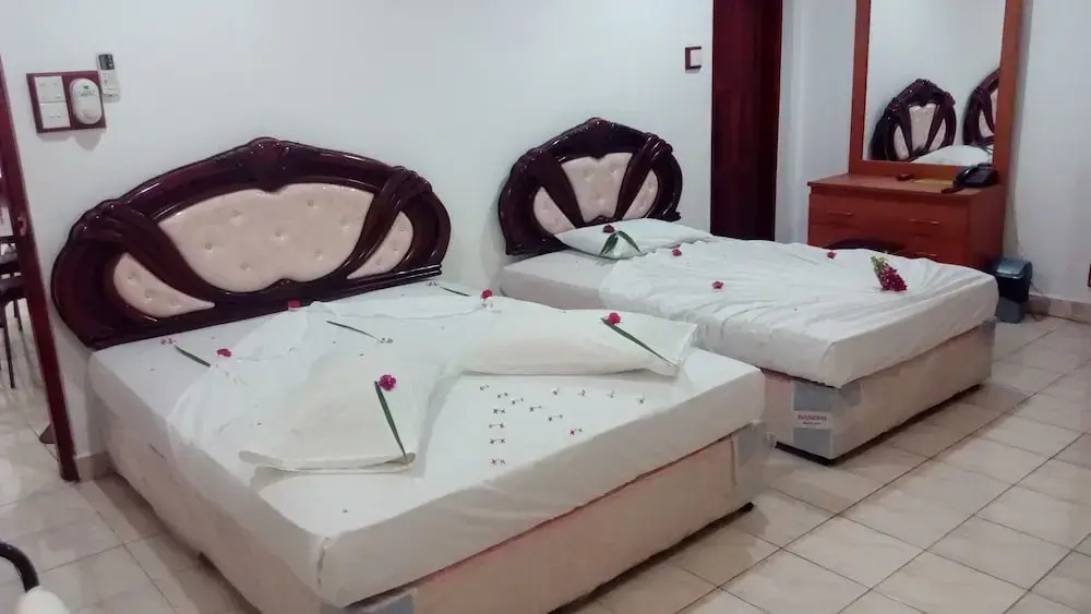 Sarathchandra Tourist Guest House