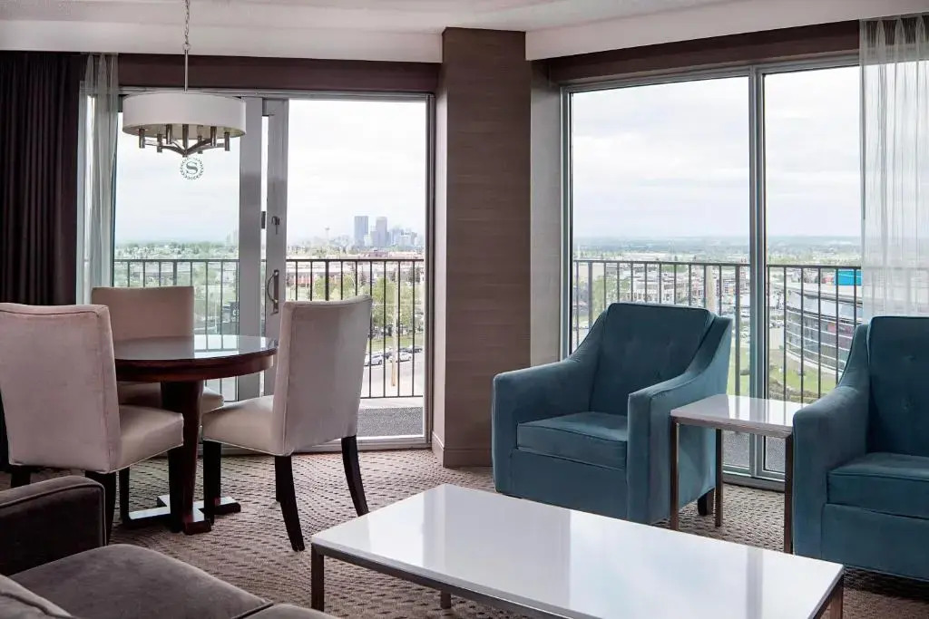 Sheraton Cavalier Calgary Hotel