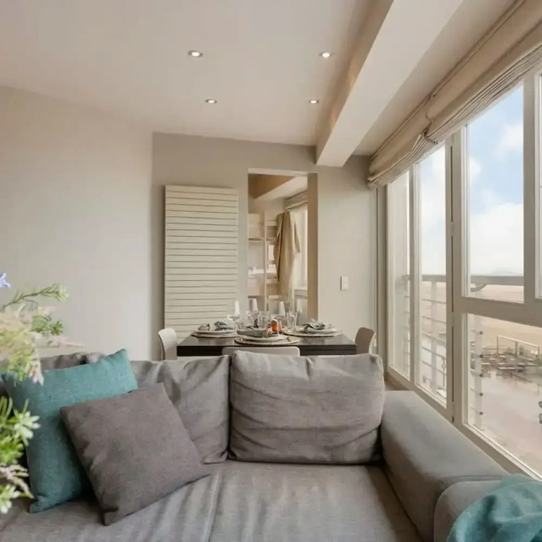 Unique Apartment With Sea-view Near the Center