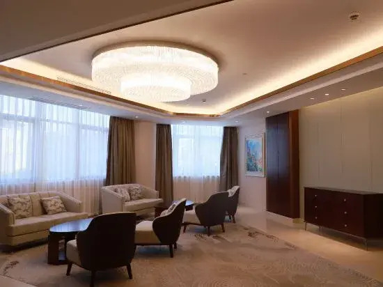 Longhai Overseas Chinese Hotel
