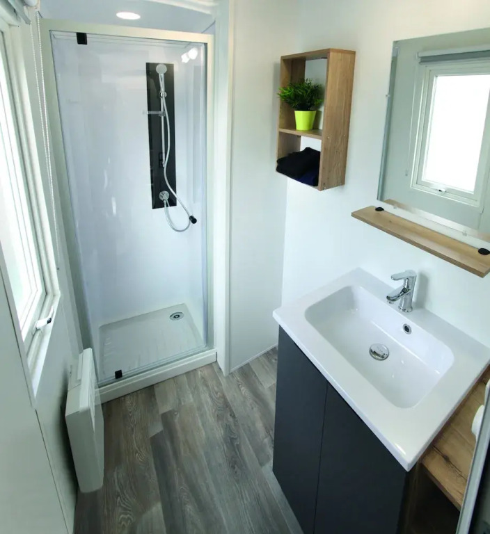 Les mobilhomes helvétiques 4 étoiles Mar Estang Canet en Roussillon