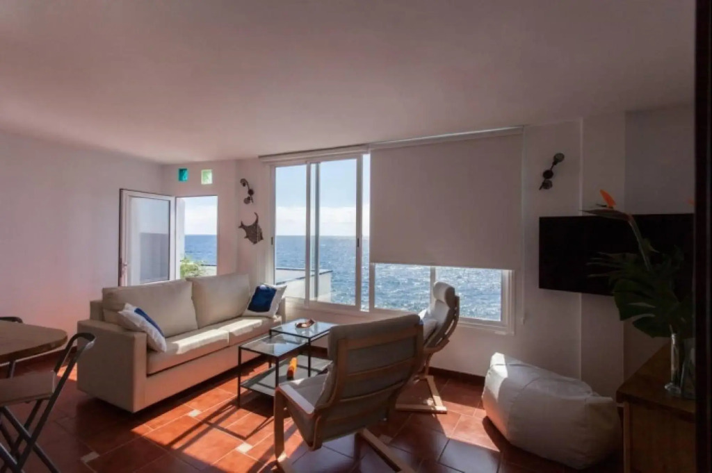 Canary casita next to the Atlantic Ocean