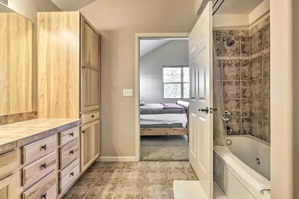 Spacious Fraser Condo ~ 6 Mi to Winter Park!