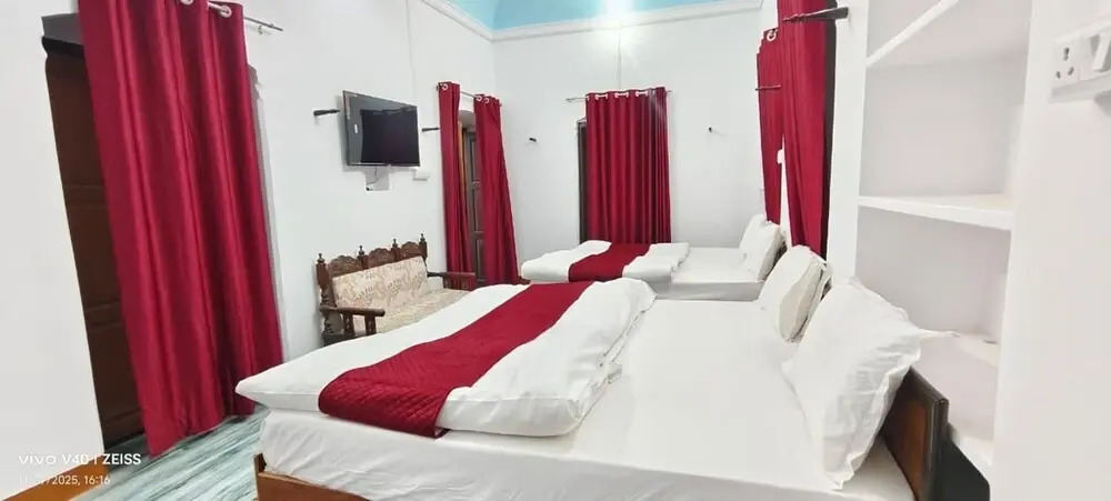 Saryu River view- Kanchan bhawan