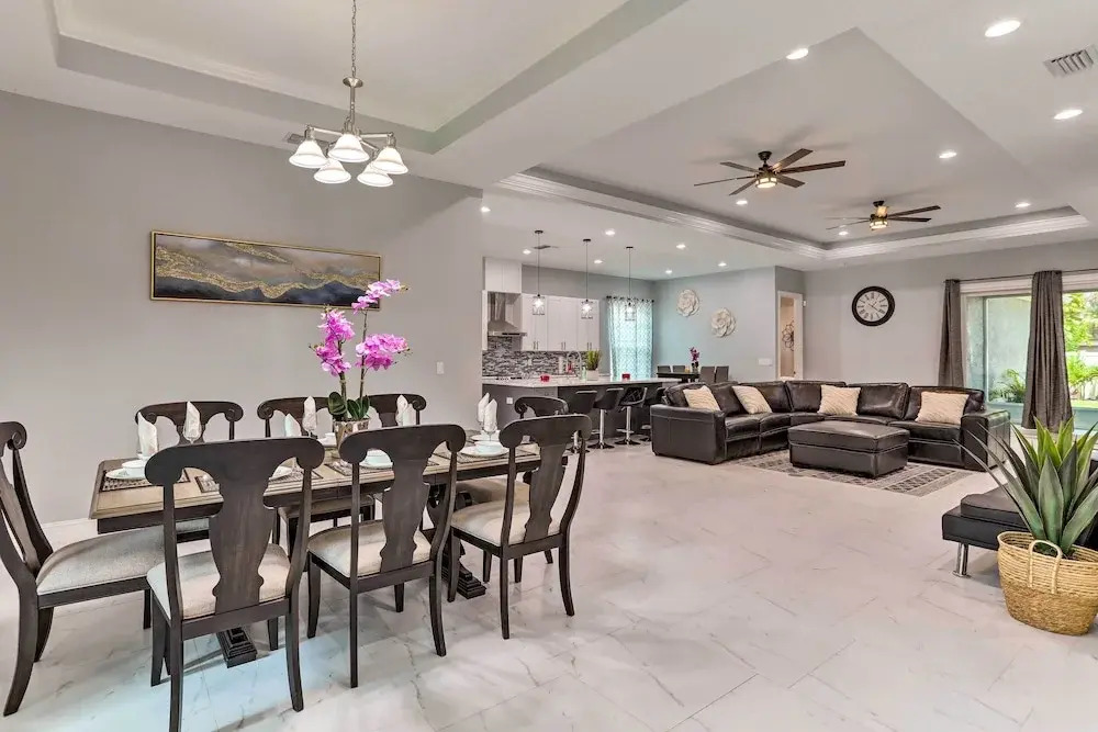 St Pete Escape w/ Patio & Yard: 6 Mi to Beach