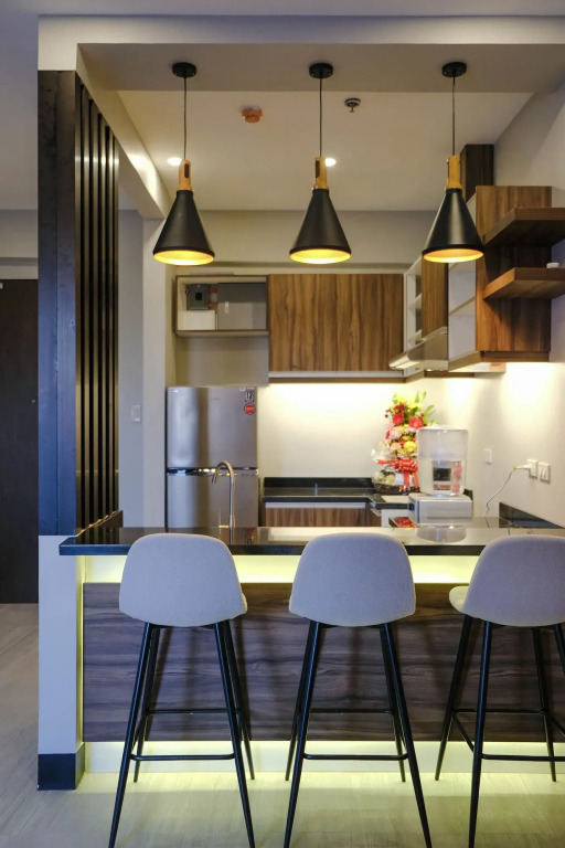 Artemis Place Makati Hotel