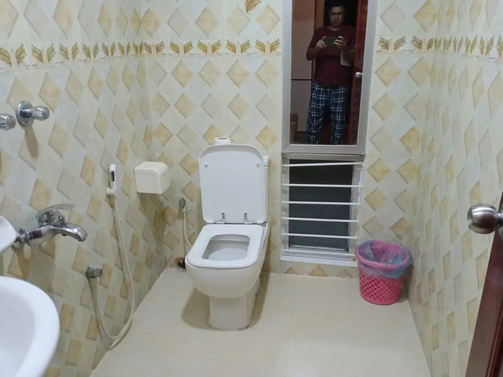 Hotel Holy City BD