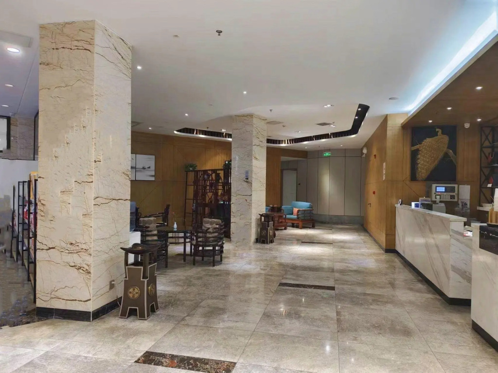 Borrman Hotel Xinxiang Muye Avenue