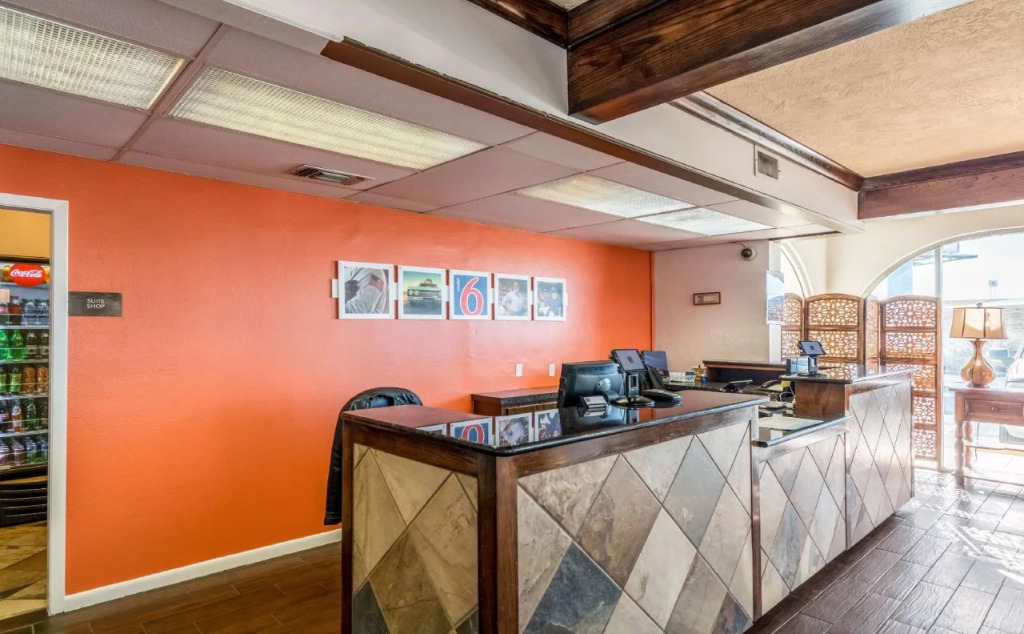 Econo Lodge