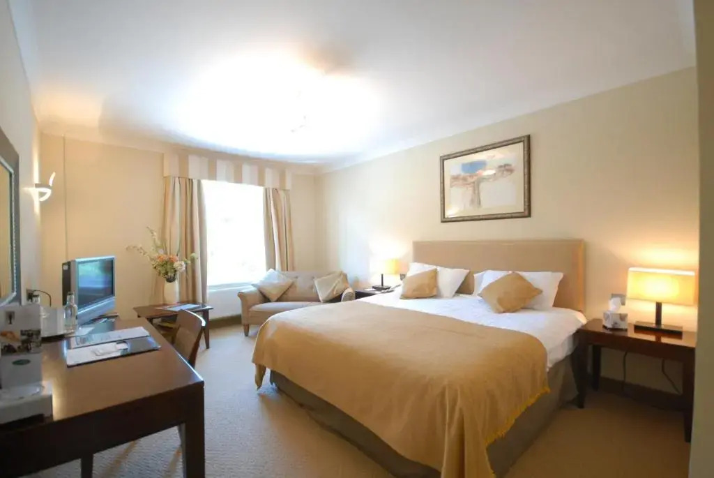 Oriel Hotel