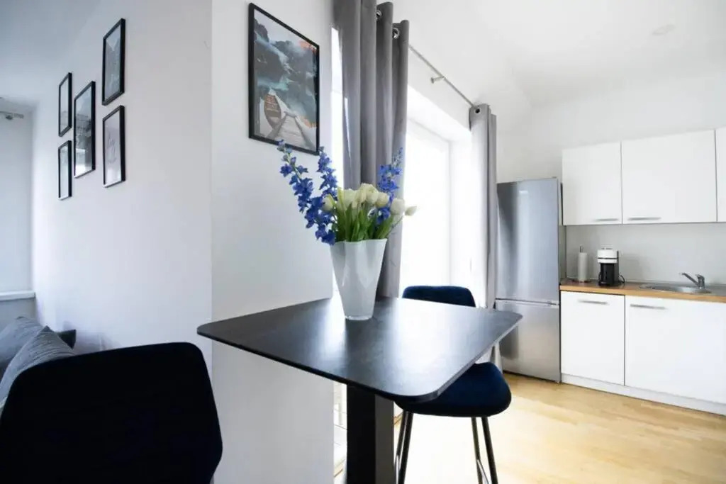 Sunny & cozy Penthouse with Balcony DG4