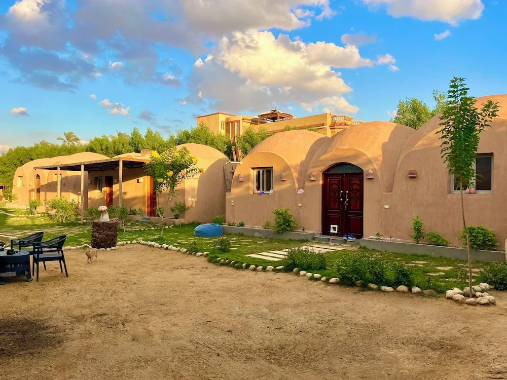 King Sahure Pyramid Inn