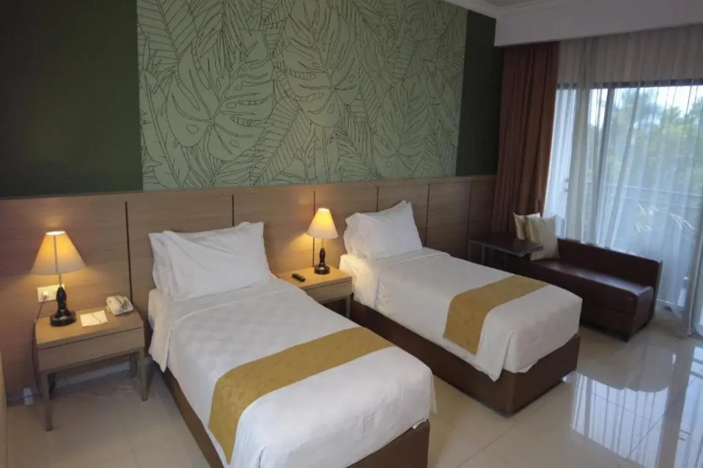 The Green Peak, ARTOTEL Curated