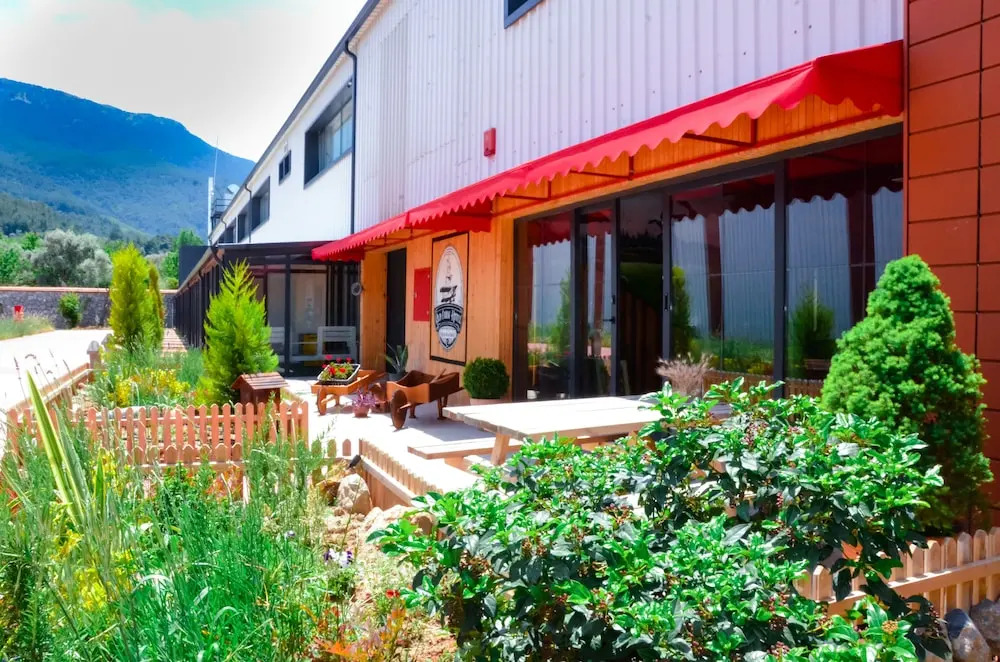 Old Farm Hotel