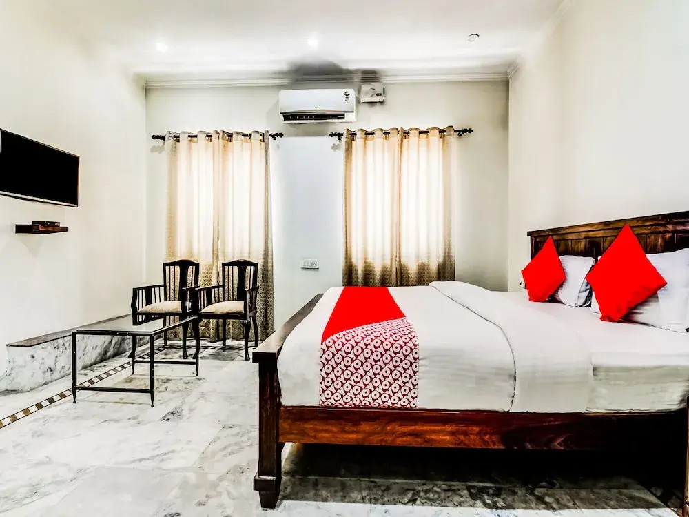 OYO 22400 Hotel Lichana Haveli