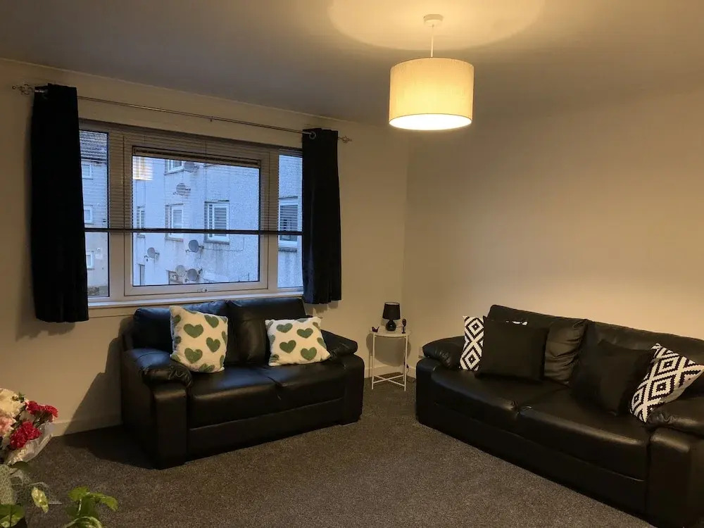 2-bed Apartment in Dumfries Close to Town Centre
