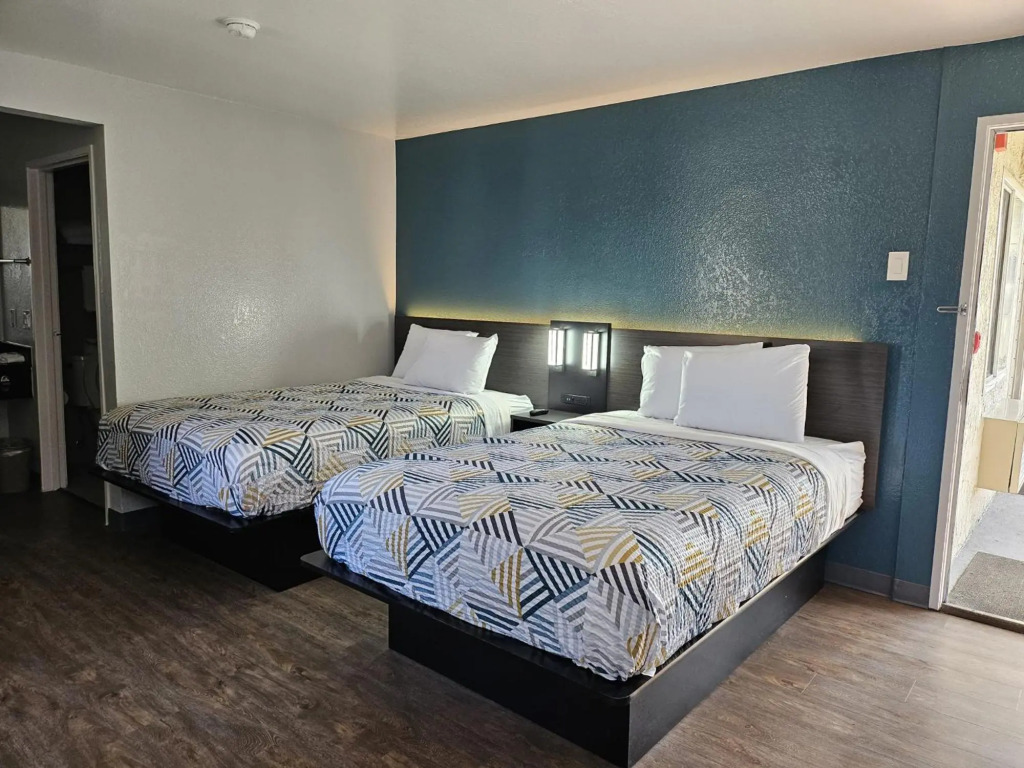Motel 6-Westminster, CA - North