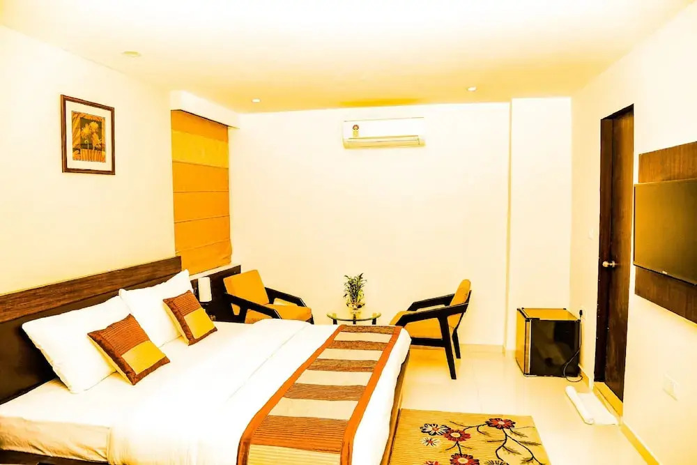 Hotel Krishna by KeyMagics