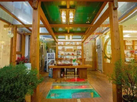 Lijiang Xiliuju Inn