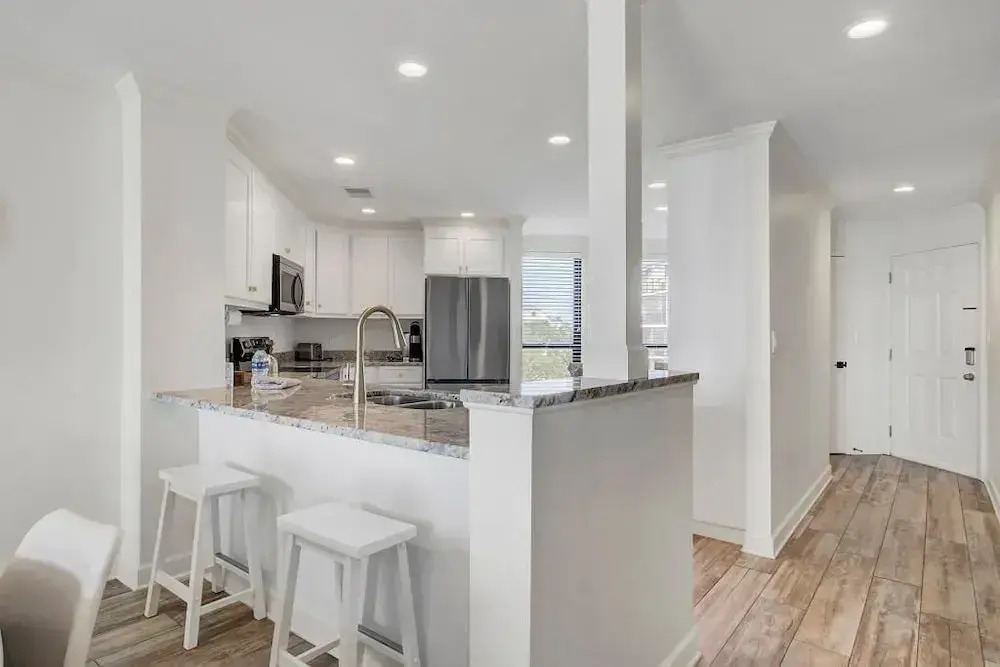 Summerhouse 305 by Wild Dunes, Oceanfront