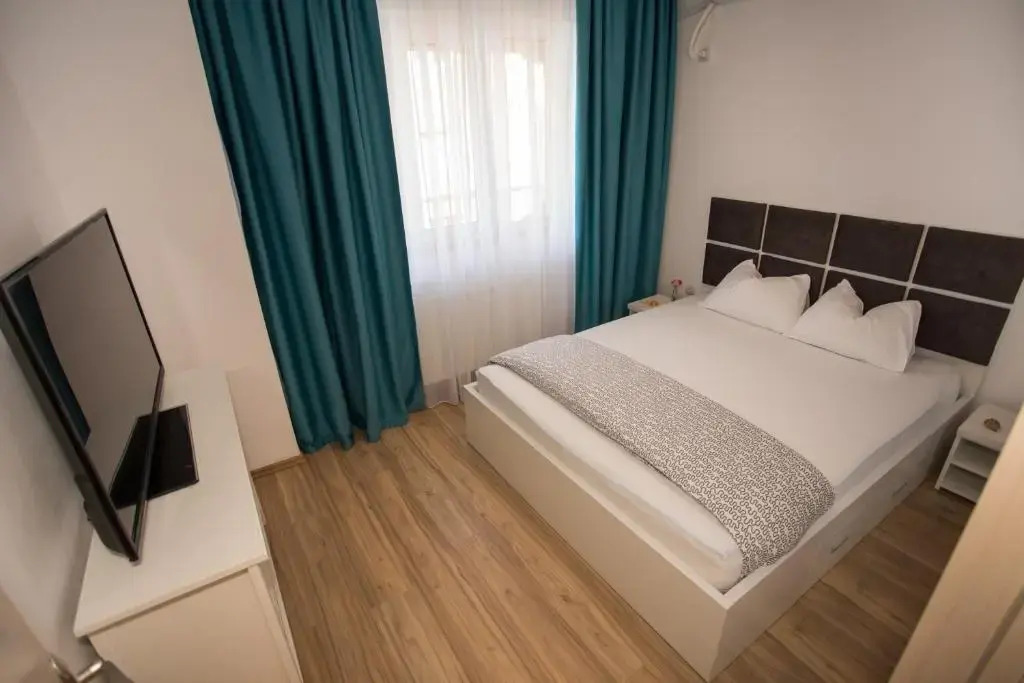 Sea Gem 2 Mamaia - NEW, Superb Views and 200m to Beach!