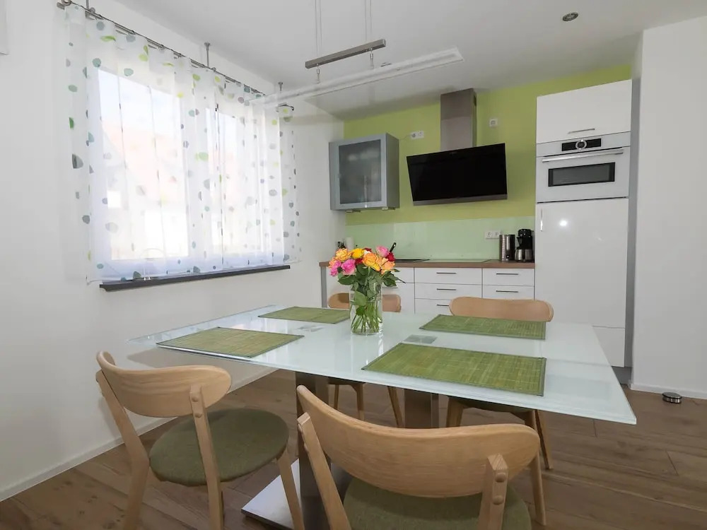 16Lilien Apartmentwohnung