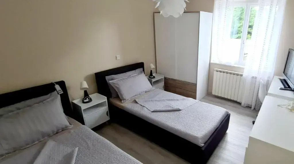 NAT Apartments