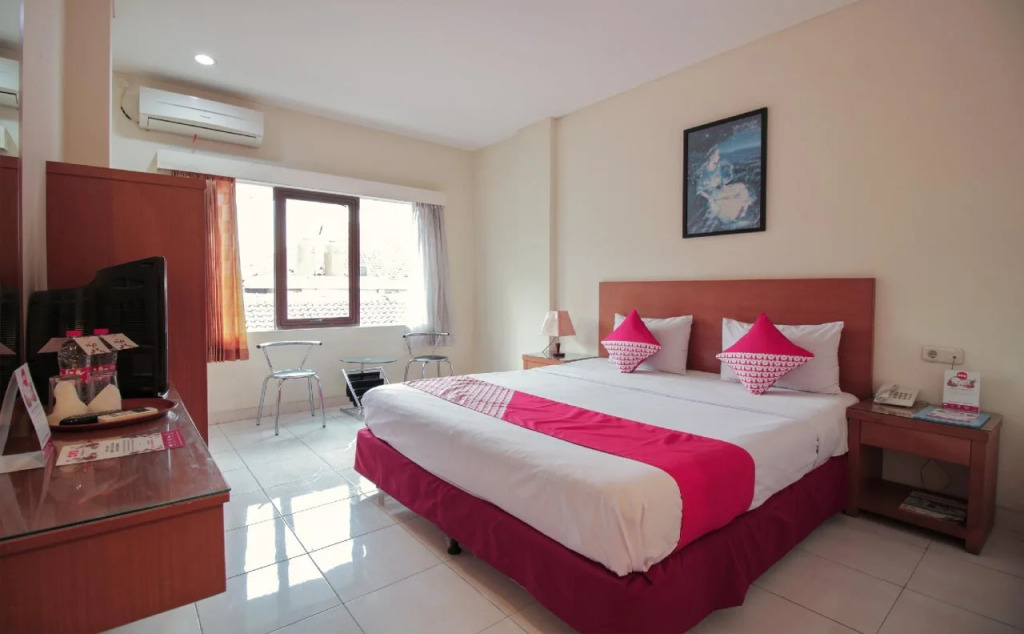 OYO 259 Galaxy Inn