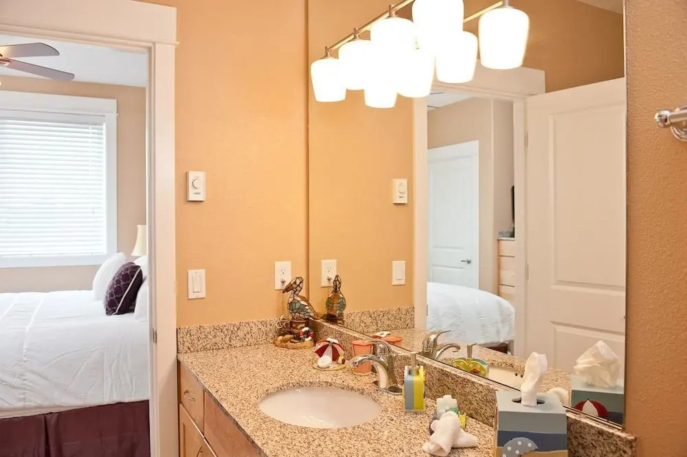 Keystone Vacation Rentals - Pacific Escape Condo