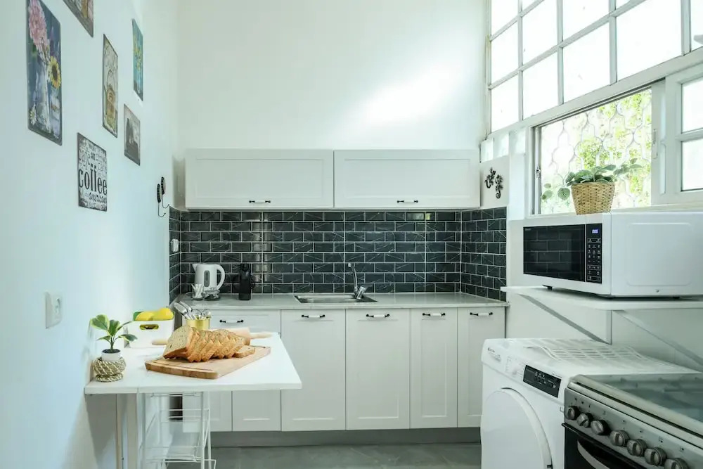 Charming 2BR in Haifa by Sea N' Rent