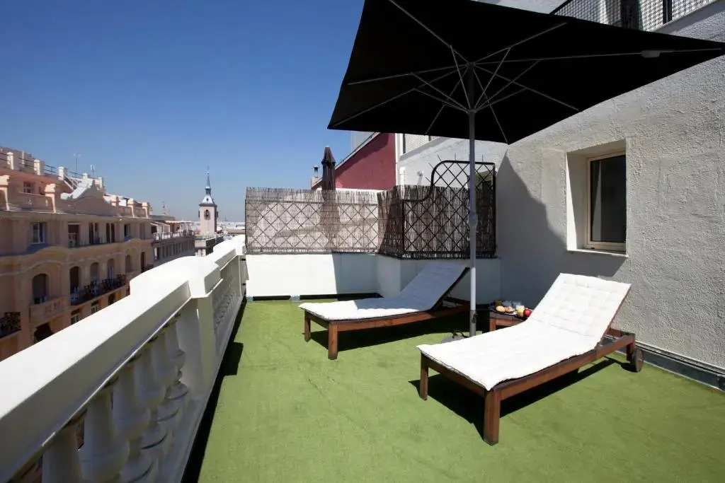 Hotel Moderno Puerta del Sol