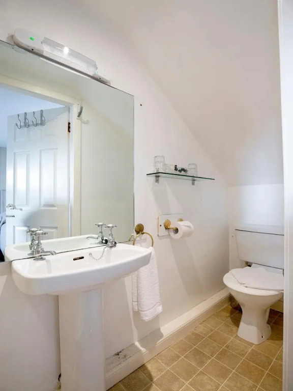 Arden Guest House, Craigmillar Castle Edinburgh