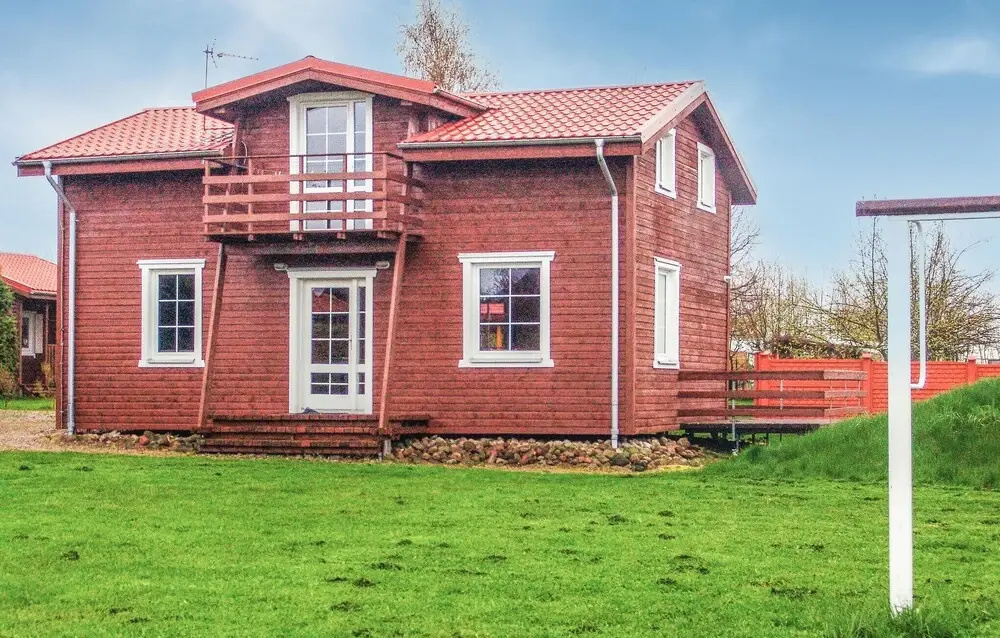 Beautiful Home In Ustronie Morskie