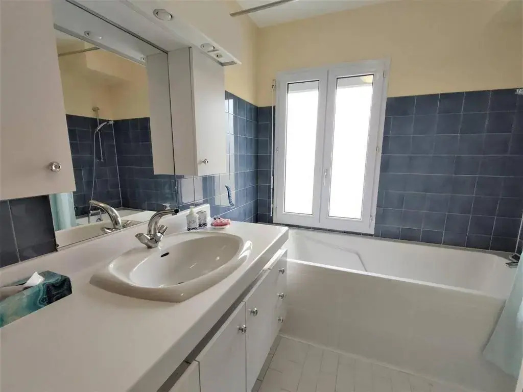 Appartement Perros-Guirec, 2 pièces, 4 personnes - FR-1-368-337