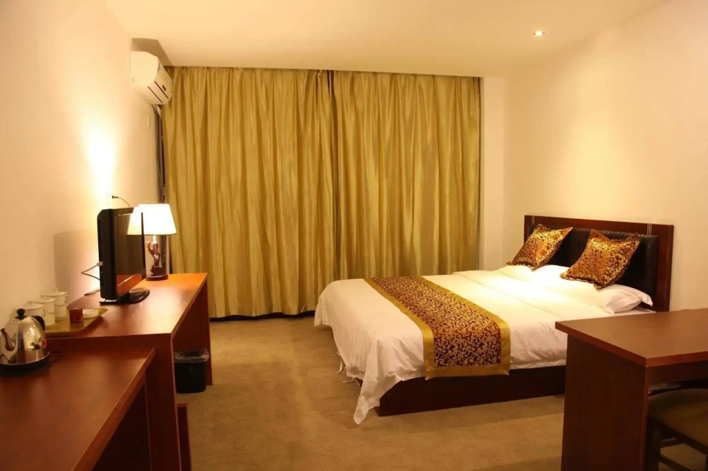 Taozhiyuan Hotel