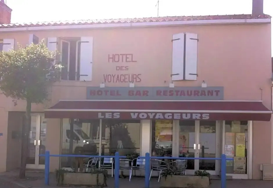 LES VOYAGEURS - Vairé