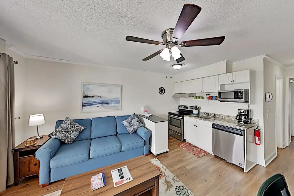 A348hhbt 1 Bedroom Condo
