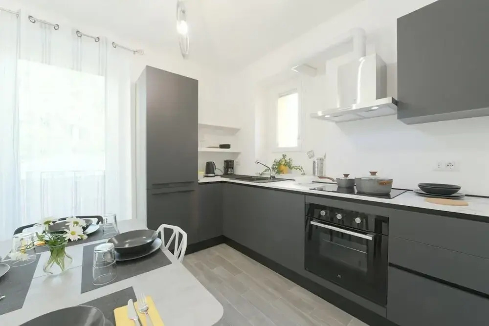 Sunflower Apartment 1 With Terrace in Baveno