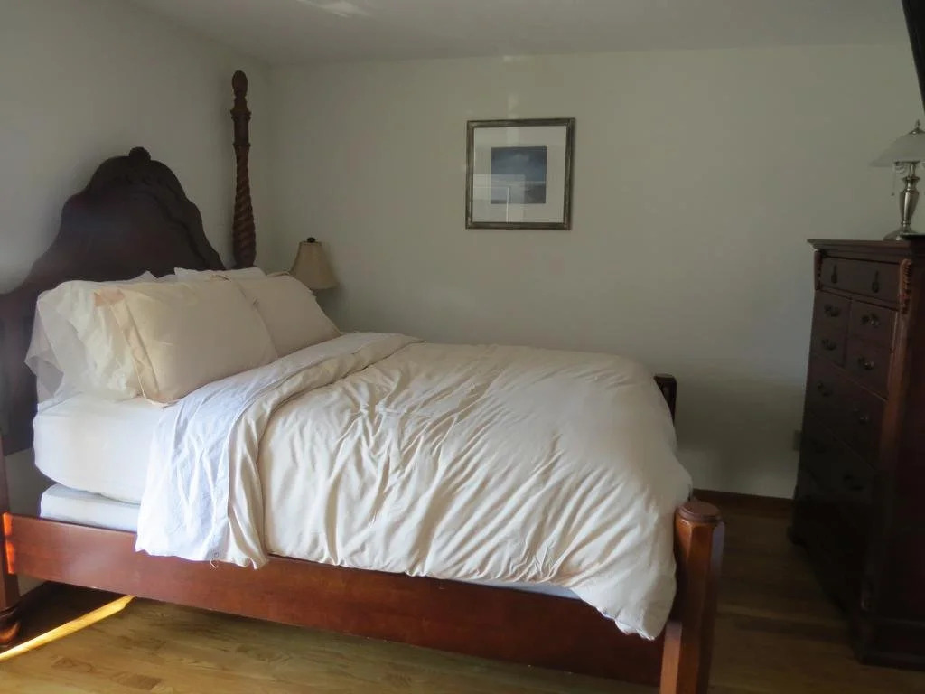 Blue Shutters Inn and Studios