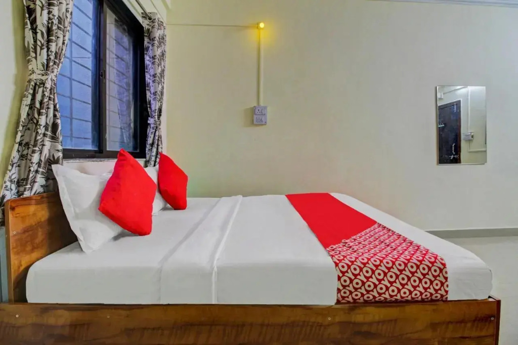 OYO Flagship 80642 Sai Executive Lodging