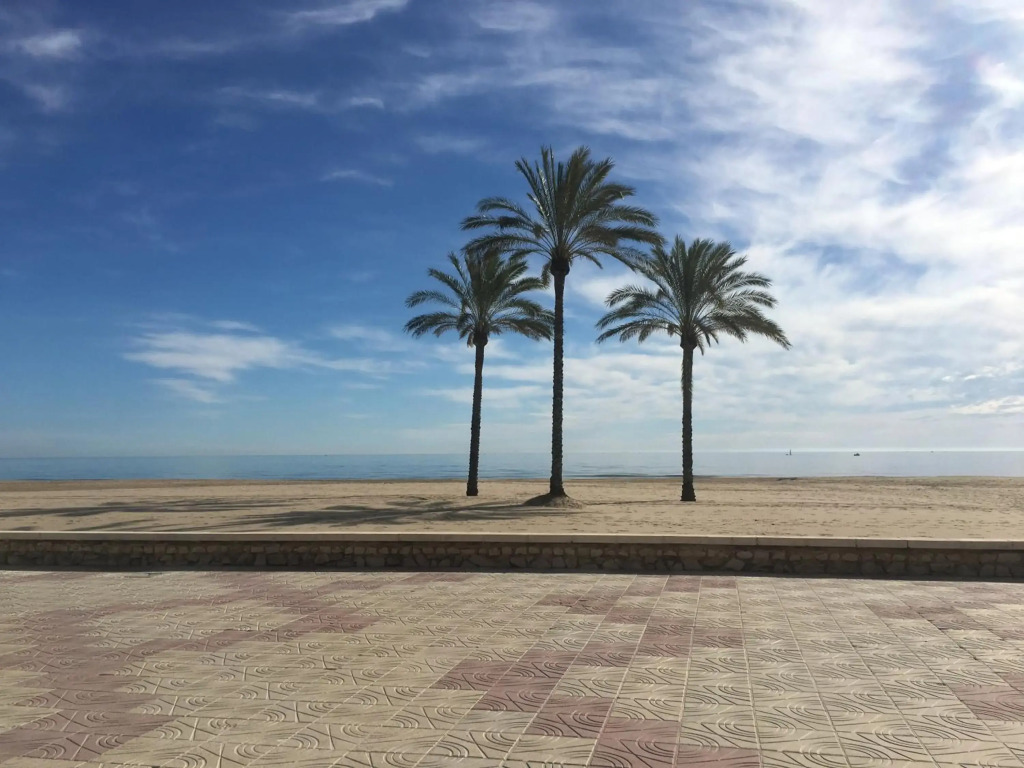 Apartamento en la playa Arensol Cullera