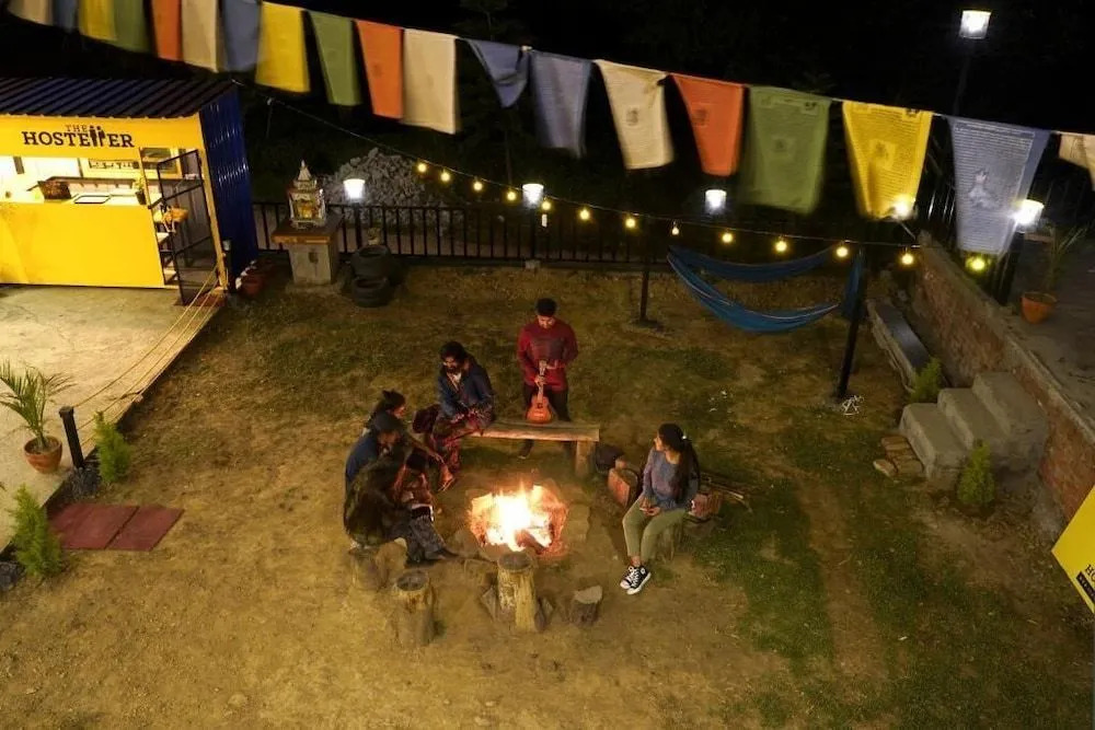 The Hosteller Bir