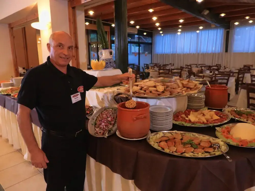 Hotel Casarossa Beach & Sporting