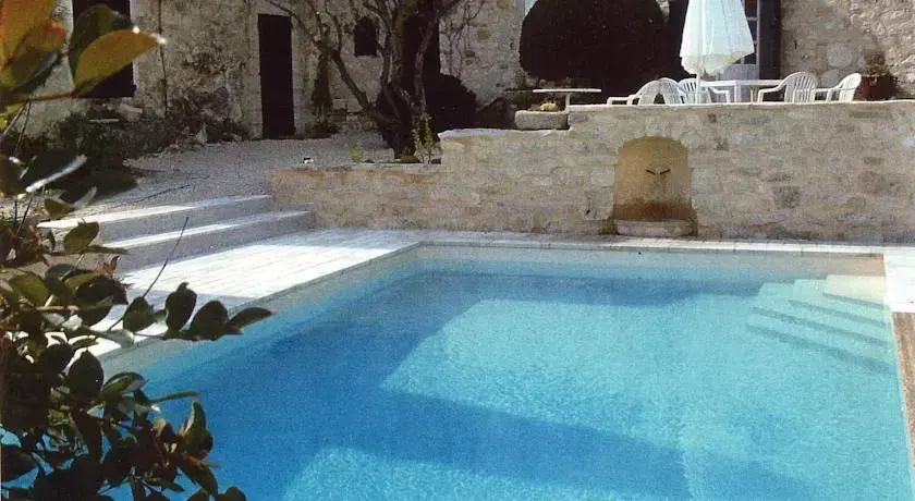 Chateau Montfort