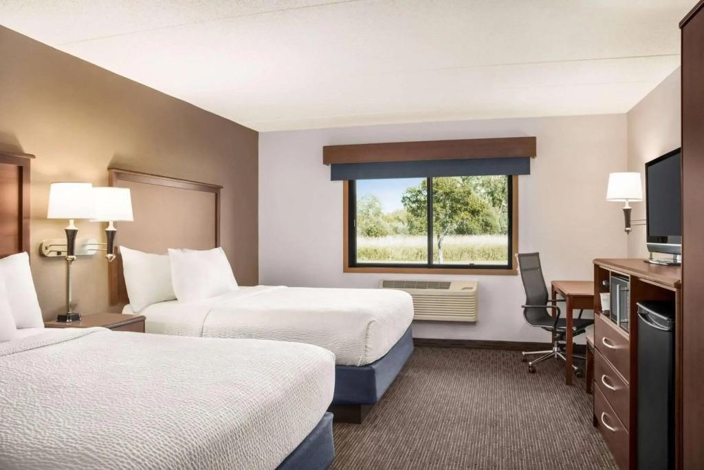 AmericInn by Wyndham Baudette