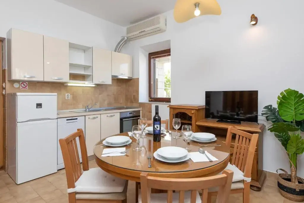 APARTMENTS4YOU SUPETAR 1,2,3&4 -the BEST and MOST POPULAR apartments for DISCOVERING the island